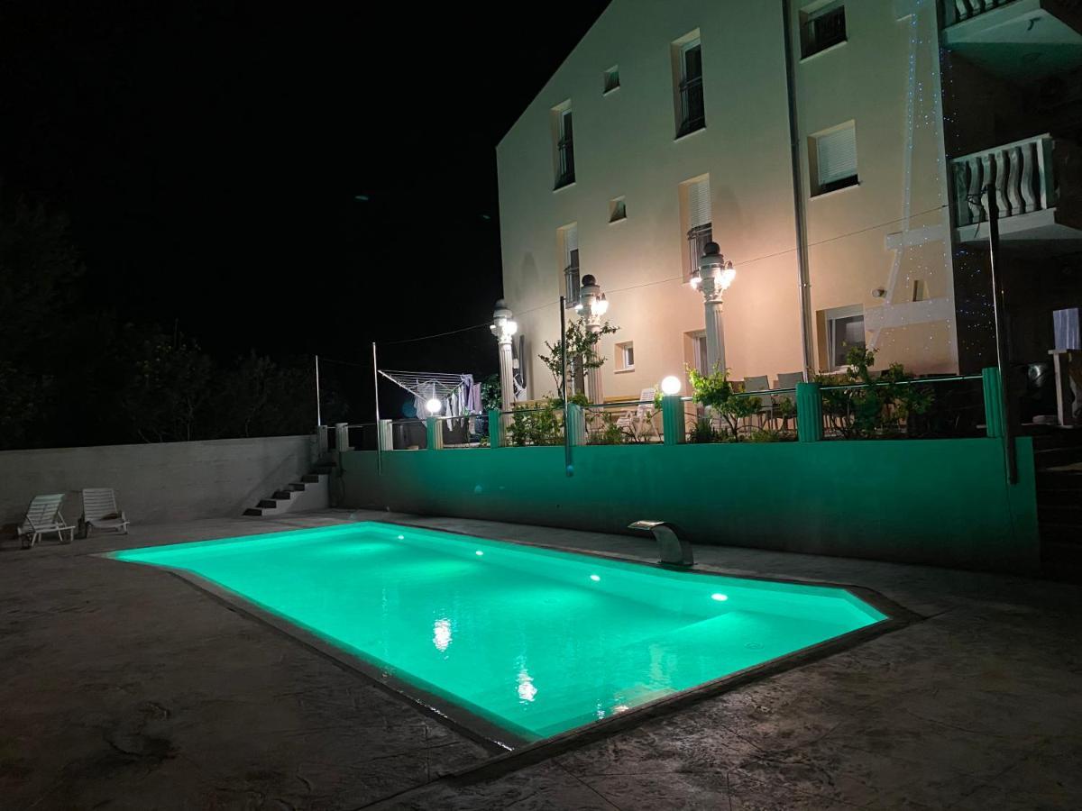 Apartmani Ivan V Relax โวดีเซ ภายนอก รูปภาพ