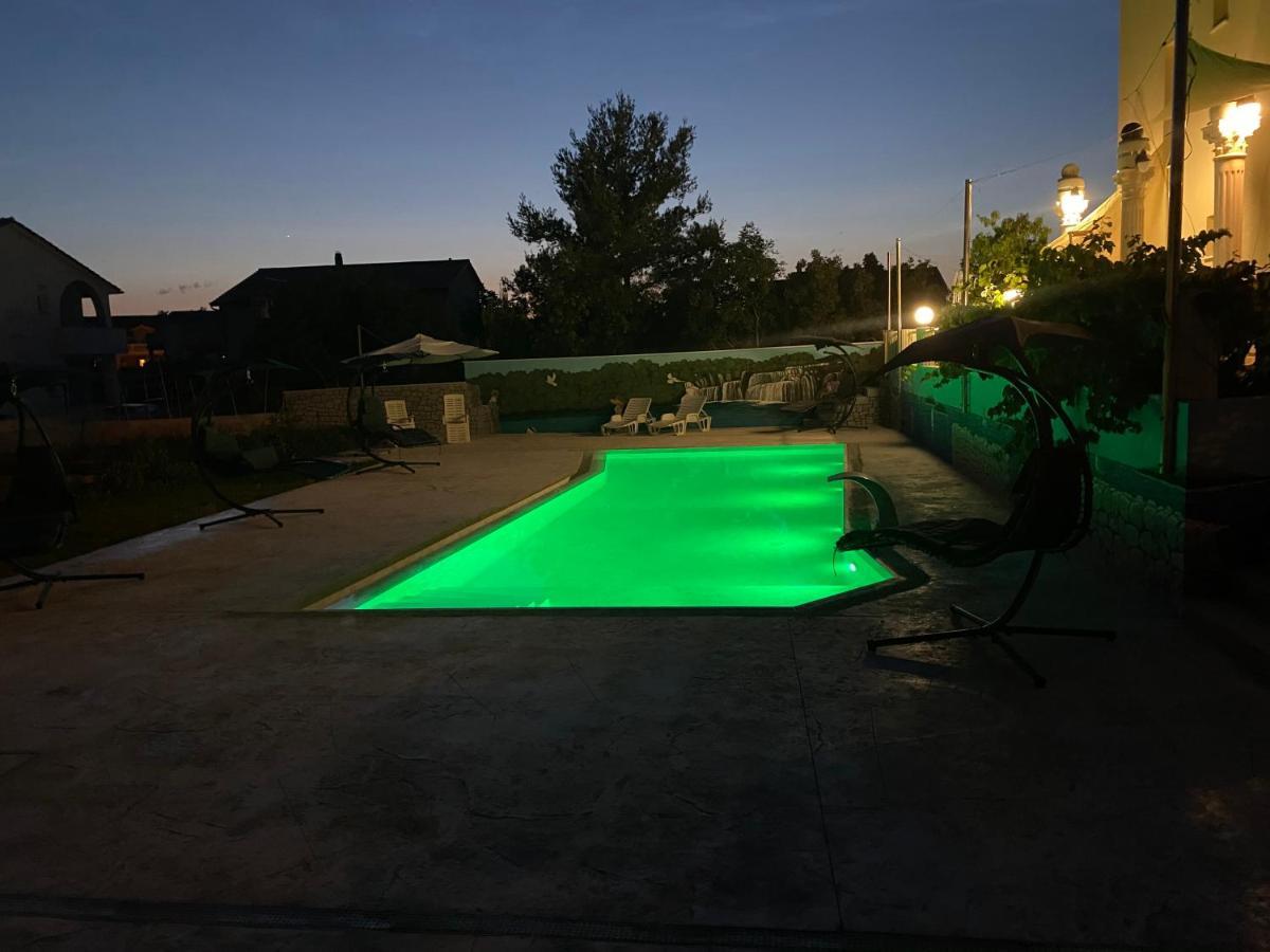 Apartmani Ivan V Relax โวดีเซ ภายนอก รูปภาพ