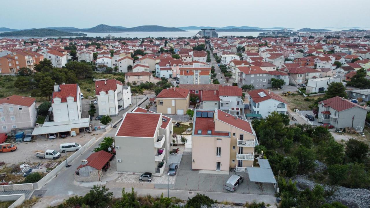Apartmani Ivan V Relax โวดีเซ ภายนอก รูปภาพ